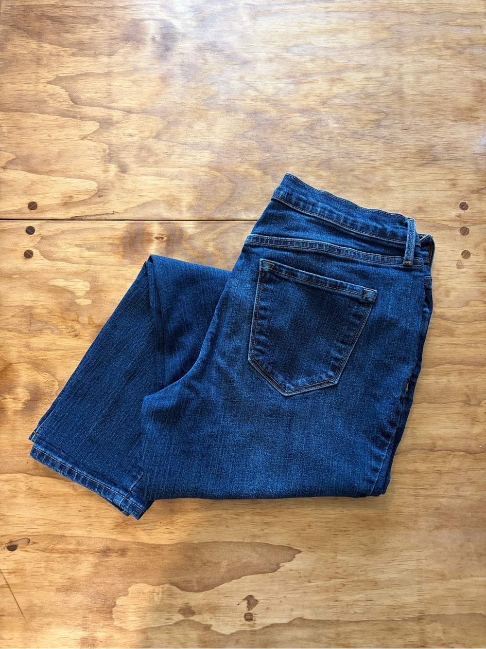 Old Navy Curvy Profile Mid-Rise Jeans